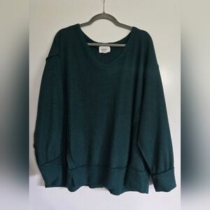 ANDREE BY UNIT Deep Green Crew Neck Sweater
